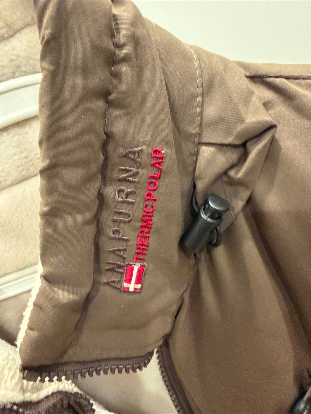 Men's Quilted Brown Insulated Vest with Stand Collar - Picture 2 of 4